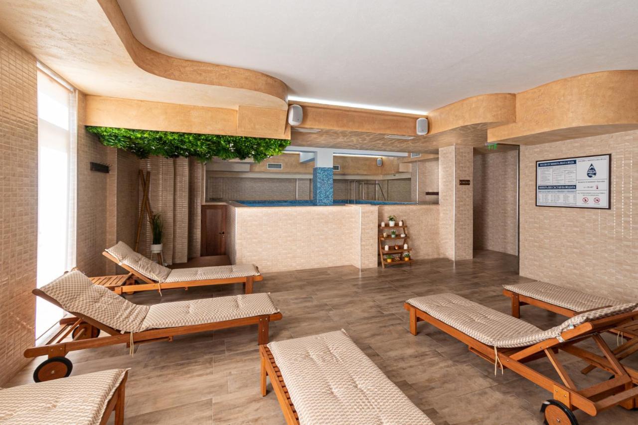 Apartamento Баня Аква Ризорт Exterior foto